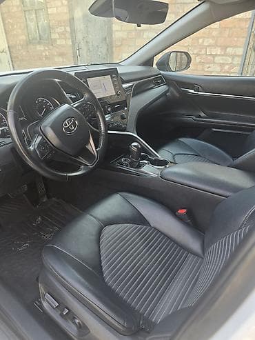 subaru legasu: Toyota Camry: 2021 г., 2.5 л, Автомат, Бензин, Седан — 5