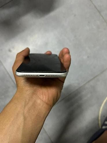 iphone 5 black: IPhone 11, Б/у, 64 ГБ, Белый, Защитное стекло, Чехол, 85 % — 3