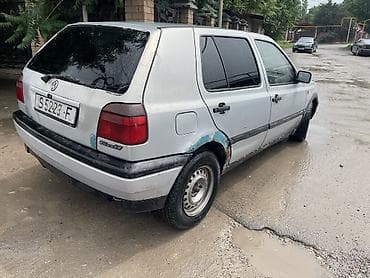 Volkswagen: Volkswagen Golf: 1993 г., 1.8 л, Механика, Бензин — 3