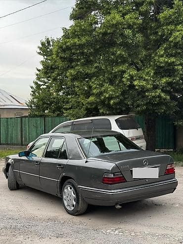пл: Mercedes-Benz E-Class: 1994 г., 2 л, Механика, Бензин, Седан — 5
