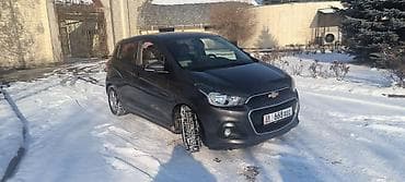 Chevrolet Spark: 2016 г., 1 л, Вариатор, Бензин, Хэтчбэк