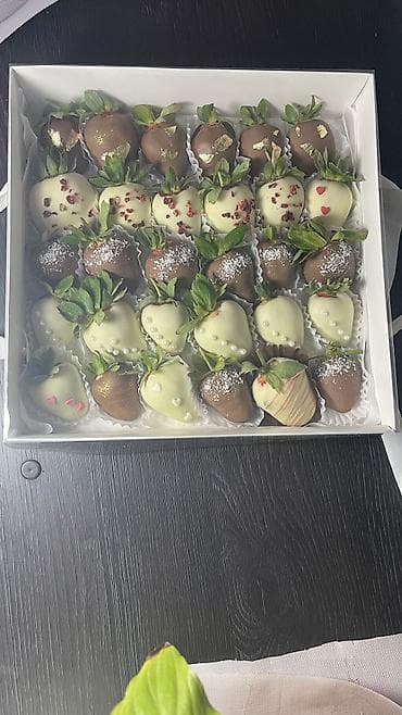 продаю арпа: Клубника в шоколаде, по самой низкой цене по городу. Сочная клубника в — 5