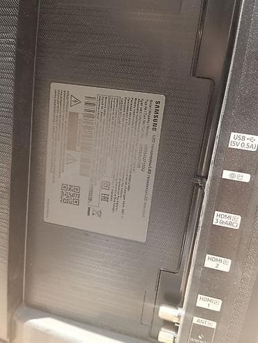Телевизоры: LED-телевизор Samsung 65" (UE65AU7100U). Б/у, разбит экран. На — 3