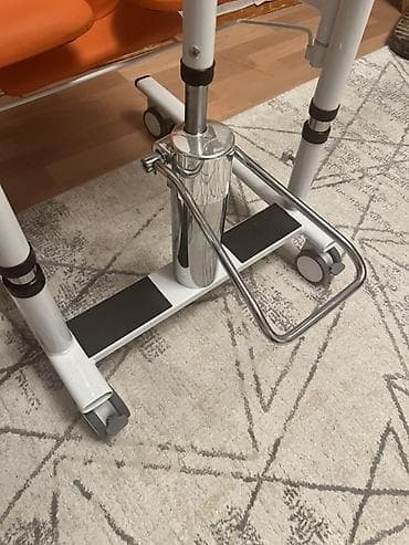 продается педикюрное кресло: Подъемное кресло-туалет/гигиеническая коляска с гидравлическим — 5