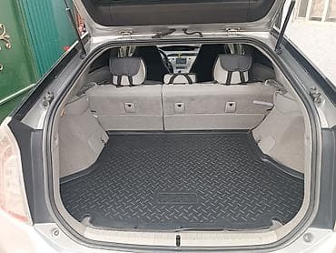 prius v: Toyota Prius: 2012 г., 1.8 л, Вариатор, Гибрид, Лифтбек — 8