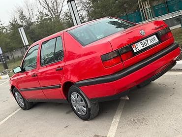Volkswagen: Volkswagen Vento: 1997 г., 1.8 л, Механика, Бензин, Седан — 6