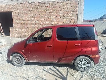 спринтер задний дверь: Toyota Funcargo: 1999 г., Автомат, Хэтчбэк — 4