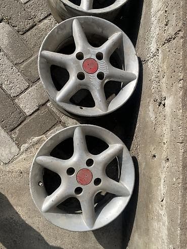 Диски R 14 Комплект, отверстий - 4, Б/у at lalafo.kg Диски R 14 Комплект, отверстий - 4, Б/у