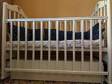 Керебеттер: Детская кроватка с маятниковым механизмом и выдвижным ящиком - Цвет — 3