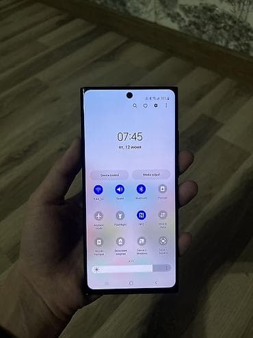 osmo action: Samsung Galaxy Note 20 Ultra, Б/у, 256 ГБ, цвет - Золотой, 2 SIM — 6