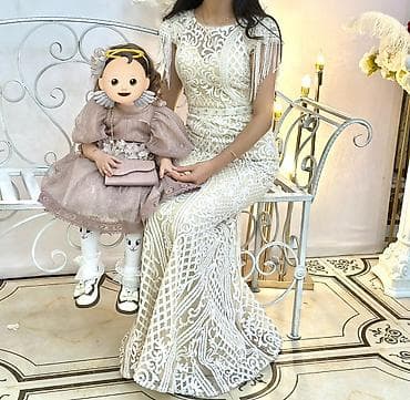 ночные рубашки: Вечернее женское платье в пол. В идеальном состояние, одевала один — 1