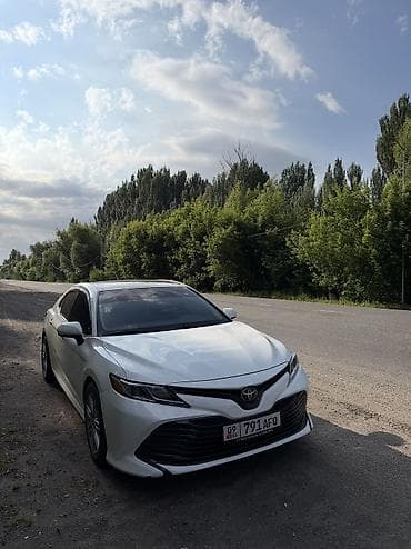 кузов портерге: Toyota Camry: 2018 г., Автомат, Бензин, Седан — 6