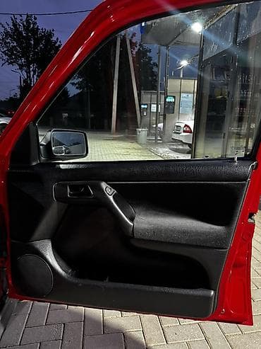 step vagon: Volkswagen Golf: 1997 г., Хэтчбэк — 10