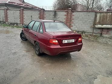 w210 e320: Срочно срочно Седан бордового цвета. Кузов 4‑дверный, компакт-класс — 3