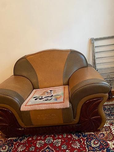 паласы ковер: Гарнитур для зала, Б/у, Журнальный стол, Кресло, Диван, Самовывоз — 5