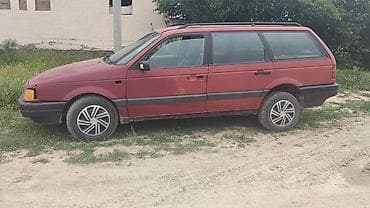 бар авто: Volkswagen Passat Variant: 1992 г., 1.8 л, Кол менен иштөөчү, Бензин, Универсал — 4