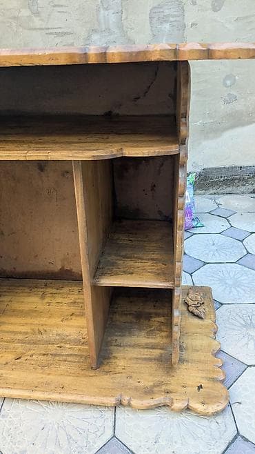 coffee table: Тумба и подставка для телевизора, Б/у, Напольная, Дерево, цвет - Коричневый — 2