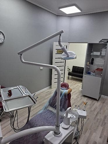 кабинет салон: Офисное помещение с приемной и коридорной планировкой - Светлые — 6