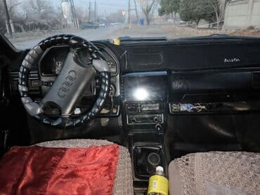 продаю в связи с переездом: Audi 100: 1987 г., 2.3 л, Механика, Бензин, Седан — 1