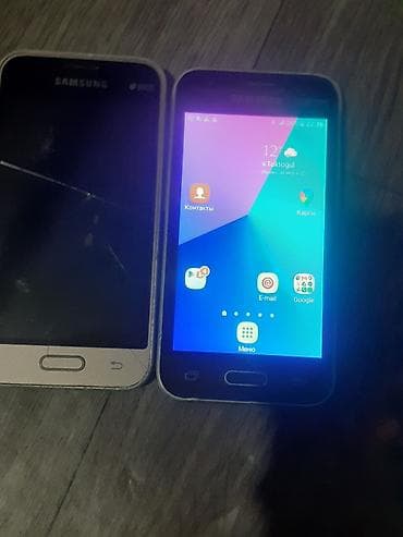 honor 9a: Лот кнопочных телефонов разных брендов и моделей. Состав: - Несколько — 4