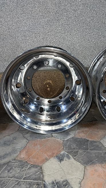 rays volk: Литые Диски R 22,5 Пара, отверстий - 10 — 7