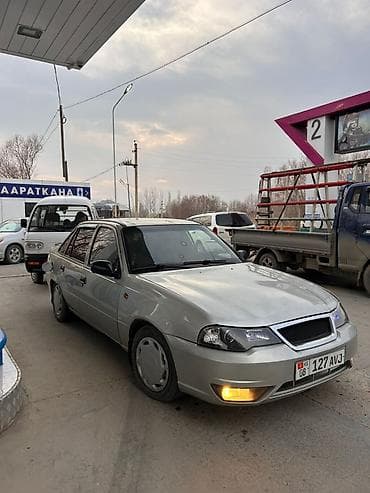 lada 06: Daewoo Nexia: 2008 г., Ручные, Бензин, Седан — 5