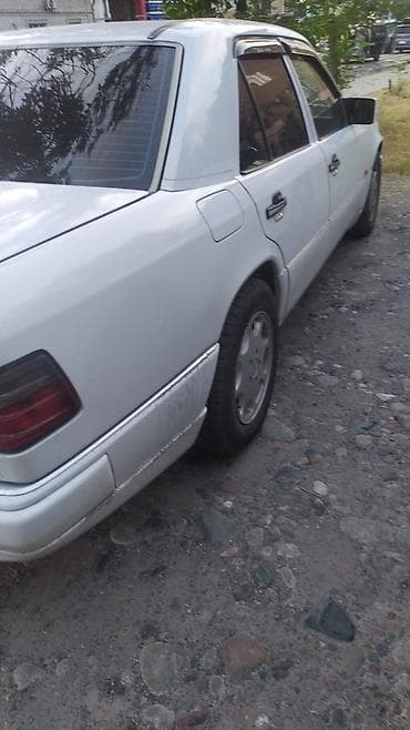 мерседес бенс 350: Mercedes-Benz W124: 1991 г., 2.3 л, Автомат, Бензин, Седан — 8