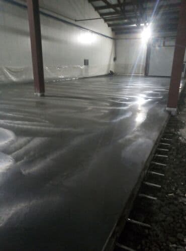 заливка пола: Стяжка Бесплатная консультация, Гарантия Больше 6 лет опыта — 20