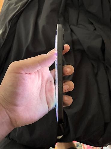 айфон китаский: IPhone 16, 128 ГБ, 87 % — 4