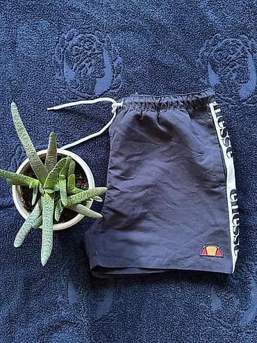 ellesse: Шорты- Ellesse Оригинал - Бренд: Ellesse - Размер: M (EU/US/UK M по — 2