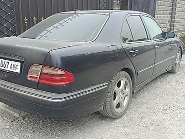 golf 2 8: Mercedes-Benz E-Class: 1999 г., 2.4 л, Автомат, Бензин, Седан — 5