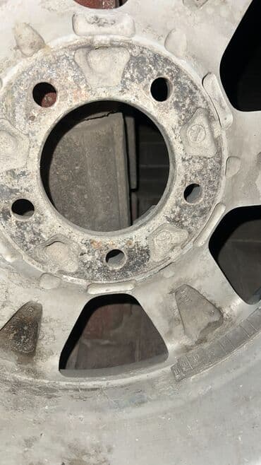 купить бескамерные диски на камаз под клинья: Колеса в сборе R 18, Б/у, Запаска — 2