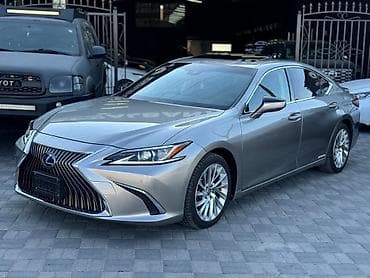 Lexus ES: 2019 г., 0.5 л, Автомат, Гибрид