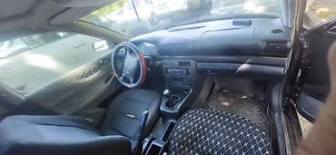 audu a4: Audi A4: 1996 г., 1.8 л, Механика, Бензин, Седан — 5