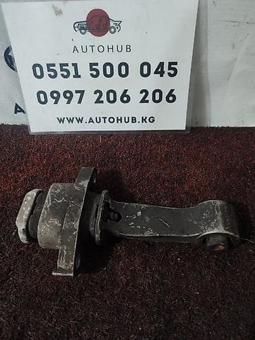 Подушка коробки передач Kia 2016 г., Б/у, Оригинал