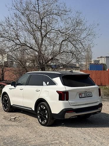 авто ижара: Kia Sorento: 2023 г., 2.2 л, Робот, Бензин, Кроссовер — 5