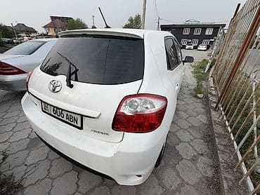 тайота арио: Toyota Auris: 2010 г., 1.6 л, Ручные, Дизель, Хэтчбэк — 4