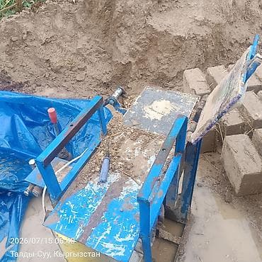 Гидравлический станок для формовки саманных/глинобитных кирпичей -