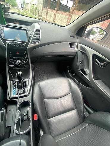 ключи б у: Hyundai Avante: 2015 г., 1.6 л, Автомат, Бензин, Седан — 3