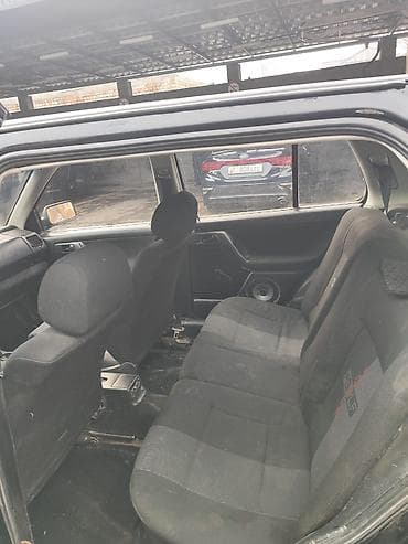 Volkswagen: Volkswagen Golf: 1997 г., 1.6 л, Механика, Бензин, Хэтчбэк — 7