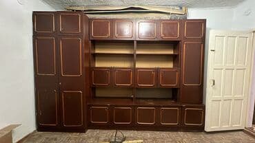 Гарнитур для зала, Б/у, Шкаф, Дерево, Самовывоз, цвет - Коричневый at lalafo.kg Гарнитур для зала, Б/у, Шкаф, Дерево, Самовывоз, цвет - Коричневый