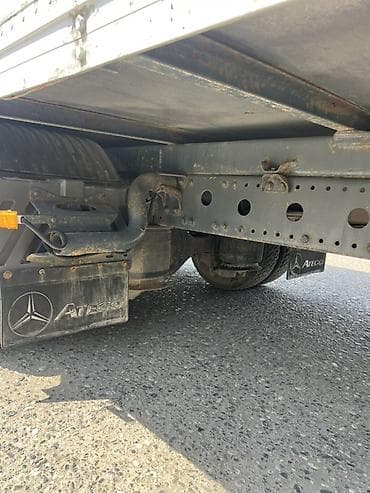 Грузовик, Mercedes-Benz, Стандарт, 7 т — 4