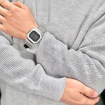 Аксессуары: Casio G-Shock GM-5600YM-8 — это модель из серии Fine Metallic — 4