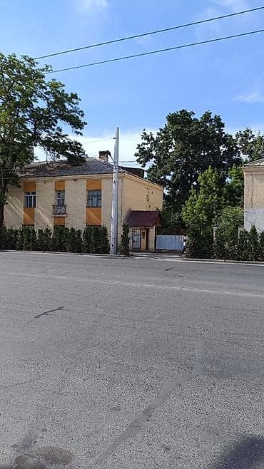 бутик в гуме: Продаю комнату 17 м2, 1 этаж, под бизнес. Проспект Чуй в районе Ош — 3