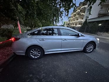 Hyundai Sonata: 2019 г., 2 л, Автомат, Газ, Седан