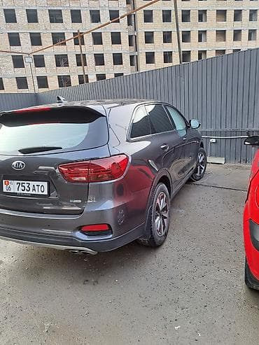matiz 2: Kia Sorento: 2019 г., 0.2 л, Автомат, Дизель, Кроссовер — 2