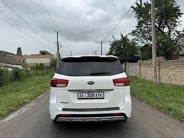 Kia Carnival: 2018 г., 2.2 л, Автомат, Дизель, Минивэн