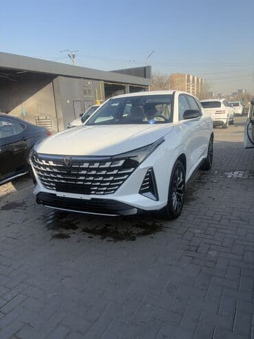 купить бу электромобиль из китая: Changan Uni-Z: 2025 г., 1.5 л, Робот, Бензин — 2