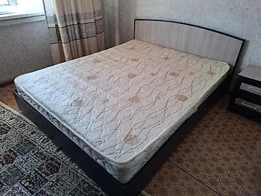 дешевые кровати двуспальные: Продаю двуспальную кровать с металлическим каркасом снизу с матрасом и — 1