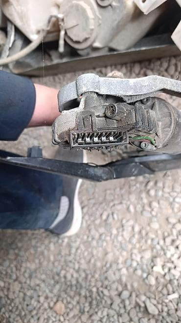 бампер нисан марч: Трапеция дворников Mercedes-Benz — 3